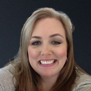 Meet your Posher, Leslie